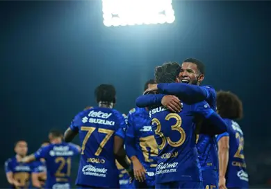 Pumas avanza al dejar fuera al América