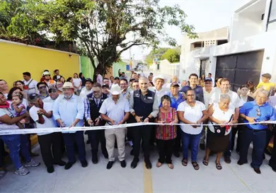 Inaugura Ángel Torres céntrica calle en El Jobo