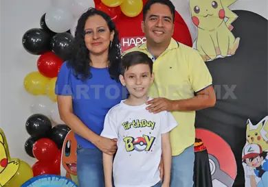 Dominik cumple una década Dominik cumple una década
