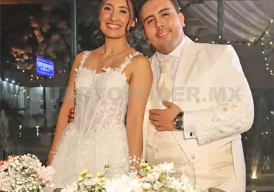 Charito y Óscar caminaron al altar Charito y Óscar caminaron al altar