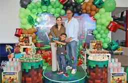 El pequeño Santiago cumple 6 años El pequeño Santiago cumple 6 años