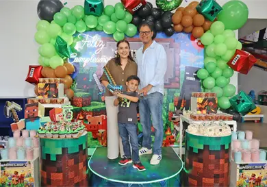 El pequeño Santiago cumple 6 años El pequeño Santiago cumple 6 años