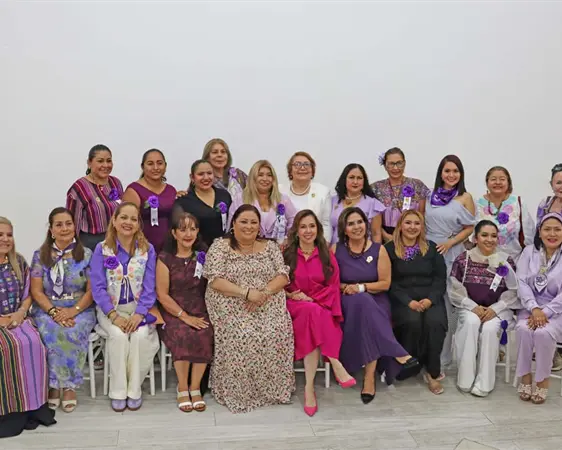 Celebran a mujeres que abrieron camino