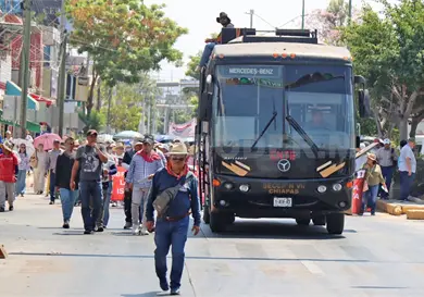 Polic&iacute;a, al margen de protesta magisterial