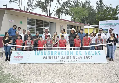 Eduardo Ramírez impulsa obra educativa y carretera Eduardo Ramírez impulsa obra educativa y carretera