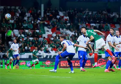 México aplasta a Serbia en su última prueba