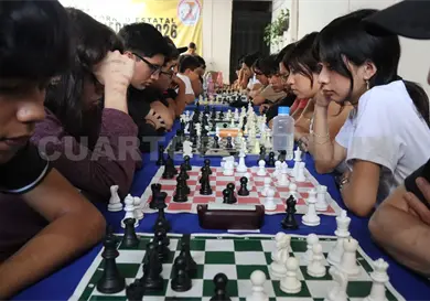 Rufino ilumina torneo de Antorcha Campesina