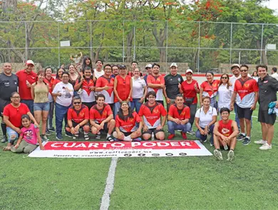 Celebran exitoso cuadrangular Cuarto Poder Medio Siglo