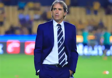 América anuncia a Guillermo Almada