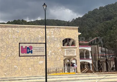 Denuncian docentes hostigamiento laboral en la Unich