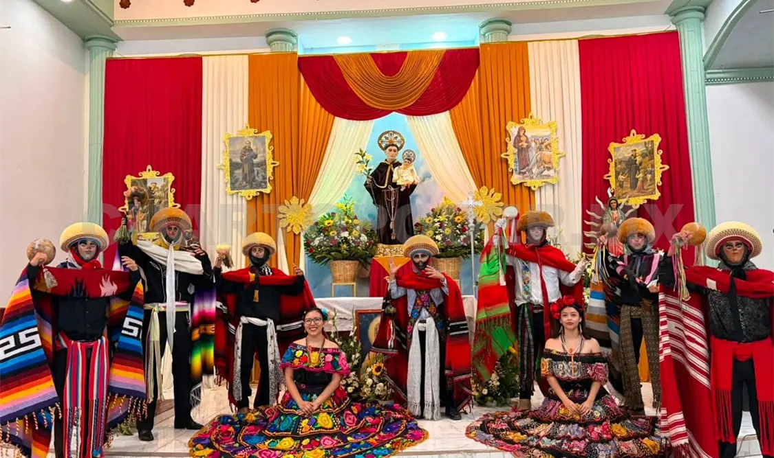En la ciudad la celebración incluye procesiones y misas especiales. Cortesía
