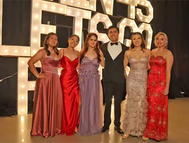 Generación 45 hace su último pase de lista