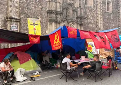 CNTE mantiene plantón en el centro de la CDMX