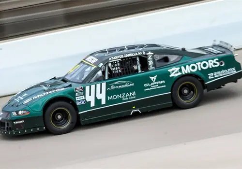 Santos Zanella valora su Top 10 en Nascar