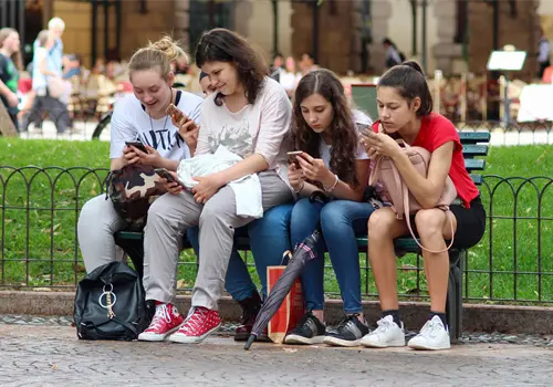 Llaman a comunicar con responsabilidad en redes