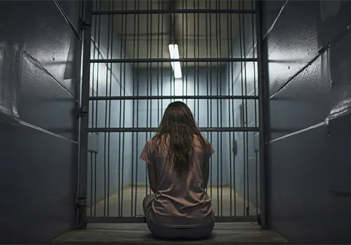 Aumentan 50 % mujeres en prisión desde 2005