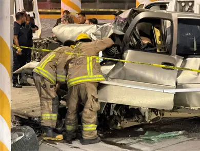 Dormita al volante y se estampa en paredón