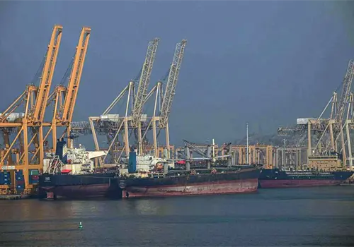 Tras acuerdo, Irán podrá vender crudo de inmediato