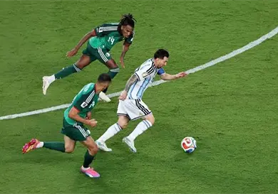 Argentina debuta con victoria ante Argelia