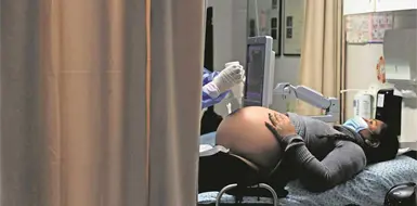 CNDH emite recomendación a unidad médica de Pemex