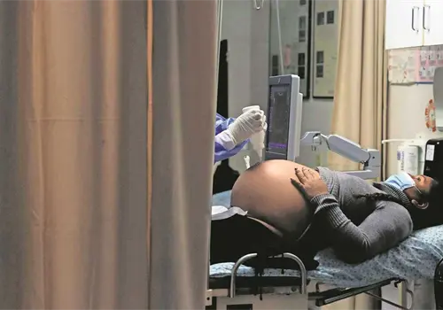 CNDH emite recomendación a unidad médica de Pemex