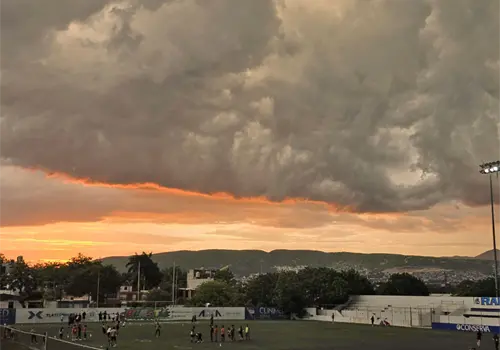 Explican presencia de rayos en Chiapas
