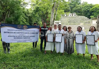 Impulsan certificación de guías lacandones