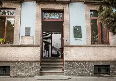 Poetas dicen no a diálogo con Cultura