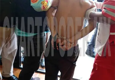Frustran violento atraco en óptica