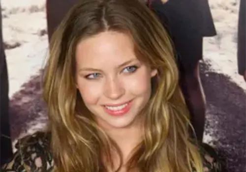 Daveigh Chase era buscada por amigos