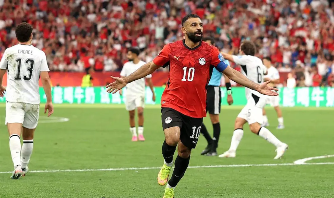 De la mano de Mohamed Salah, la Selección de Egipto obtiene su primer triunfo en un Mundial. El Universal