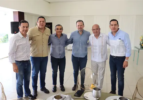 Día del Padre, entre futbol y mariachis