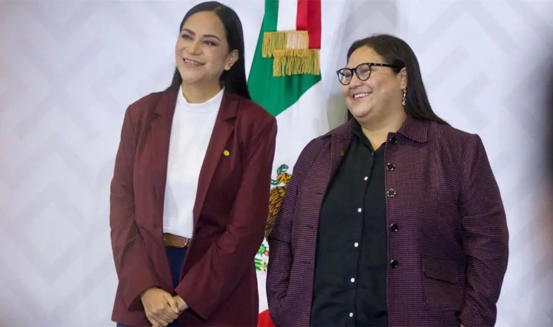 La presidenta Nacional de Morena estuvo acompañada de la presidenta de la Comisión Nacional de Elecciones Citlalli Hernández. Cortesía