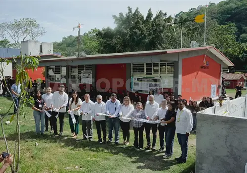 Inauguran sistema autónomo de energía eólica