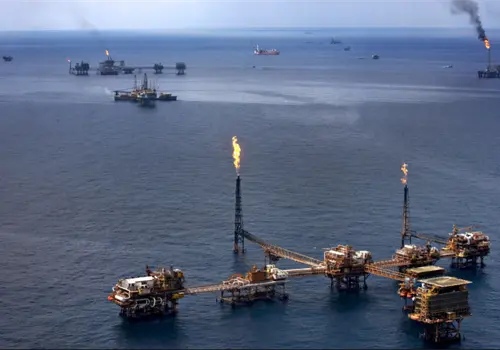 Petrobras firma acuerdo para explorar el Golfo 