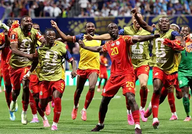 RD Congo viene de atrás para vencer a Uzbekistán