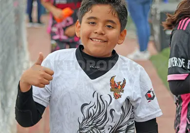 Luis Alvarado, el guardián del título para Fénix