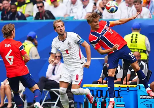 Inglaterra no cede ante Noruega