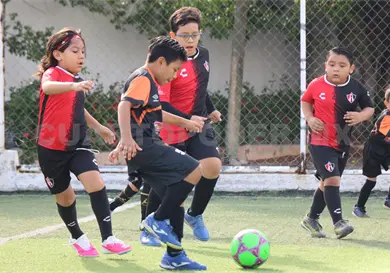 Cuervos Chiapas inicia con goleada