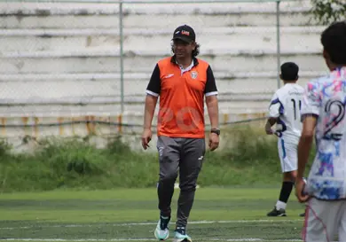 Villalobos apuntala cuerpo técnico de Lechuzas