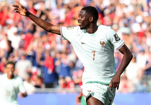 Francia e Inglaterra buscan el bronce