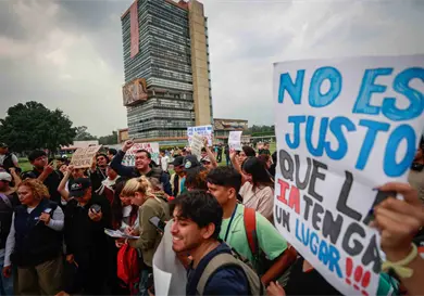 Crean comisión para revisar posibles trampas en examen