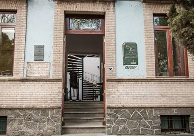 Otra mesa de diálogo en Casa del Poeta