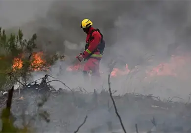 Los incendios afectan a Francia, Grecia e Italia