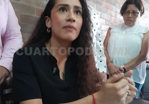 Piden justicia para maestro señalado por acoso en SCLC