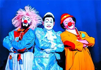“Les Clowns” defiende calidad-precio