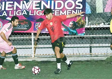 Los Tíos de Mariel sobreviven y triunfan