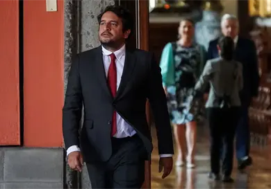 Sin mencionar a Andy,  Landau sube mensaje