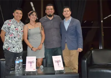 Presentan Luciérnagas de Armando Salgado