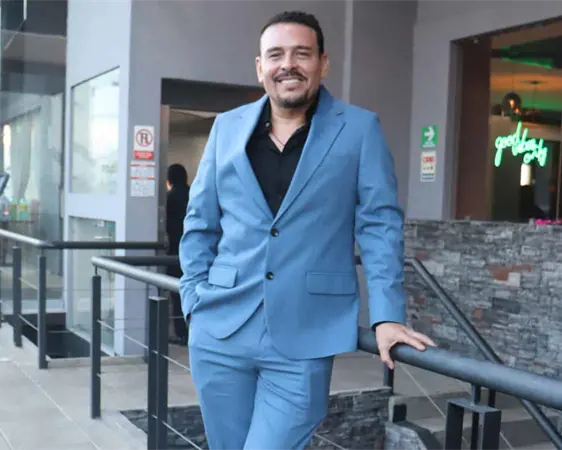 Celebrando los 50 de Rubén